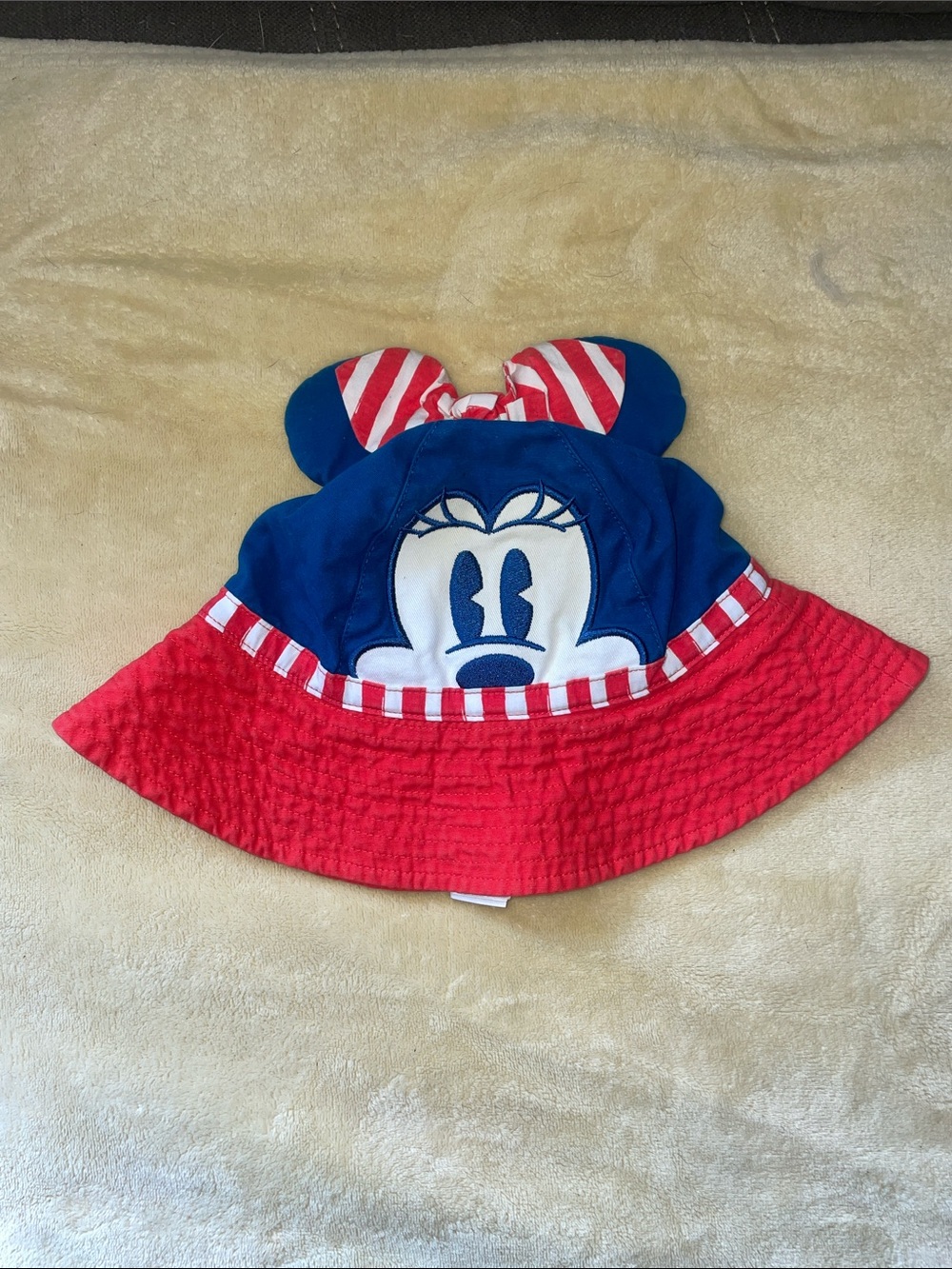 Disney Baby Minnie Mouse beach hat size 12-24 months